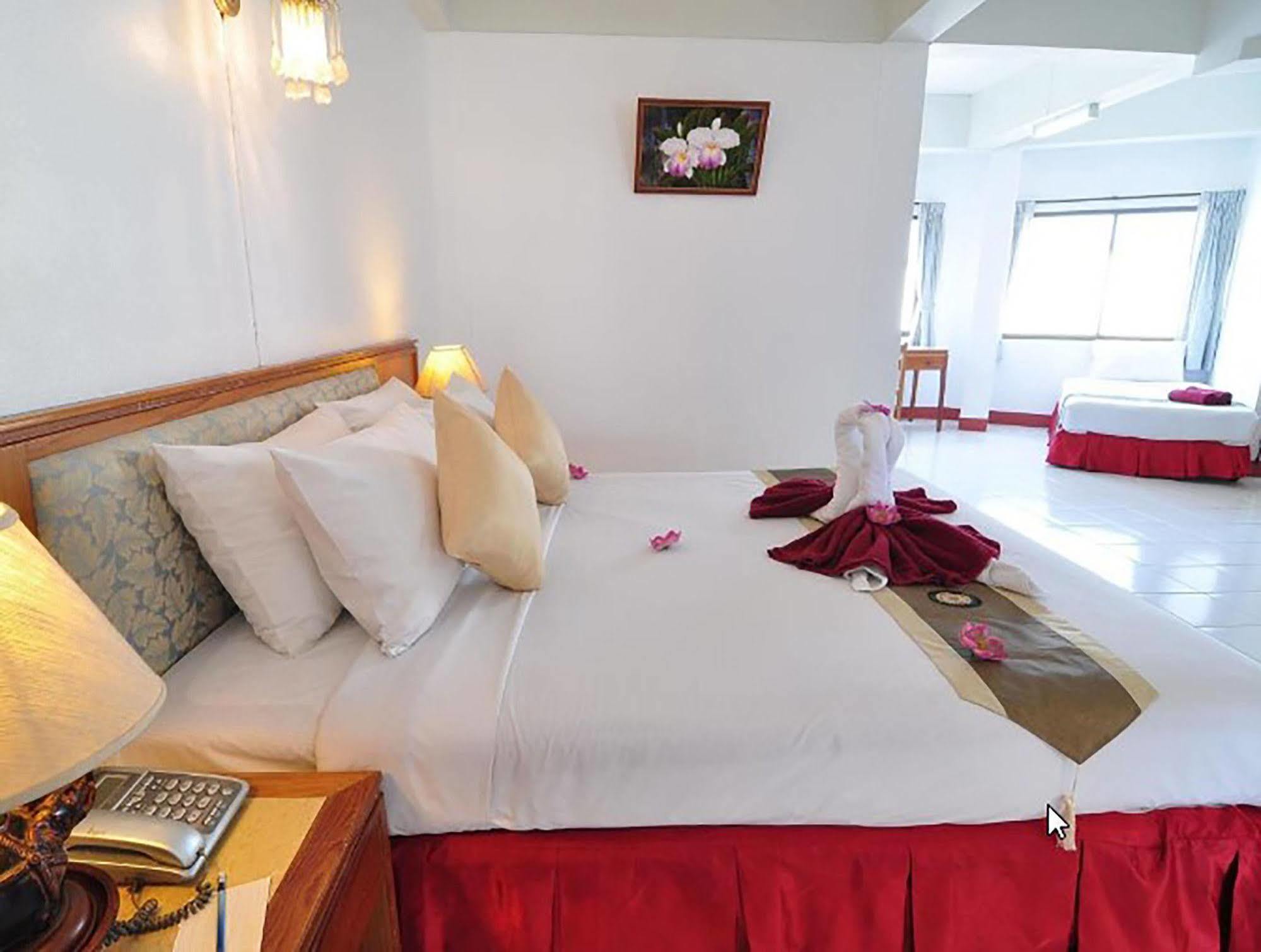 Top North Hotel Chiang Mai Luaran gambar